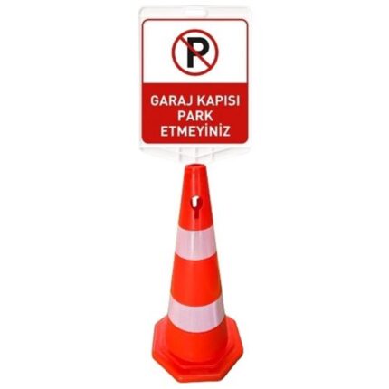 Garaj Kapısı Park Etmeyiniz Levhalı Duba