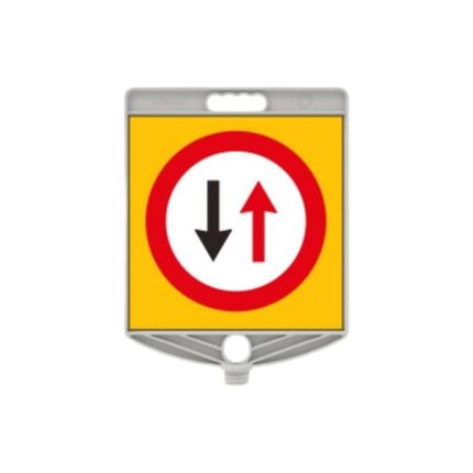 Karşıdan Gelene Yol Ver Levhası Kare Plastik Uyarı Levhası