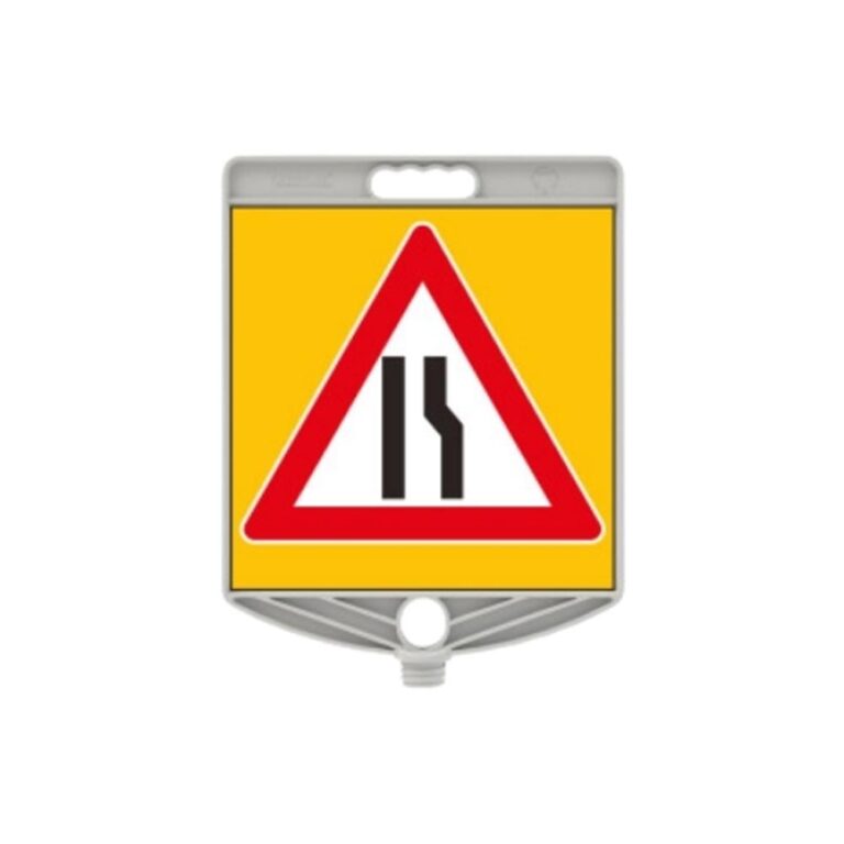 Sağdan Daralan Yol Levhası Kare Plastik Levha Plastik Uyarı Levhası